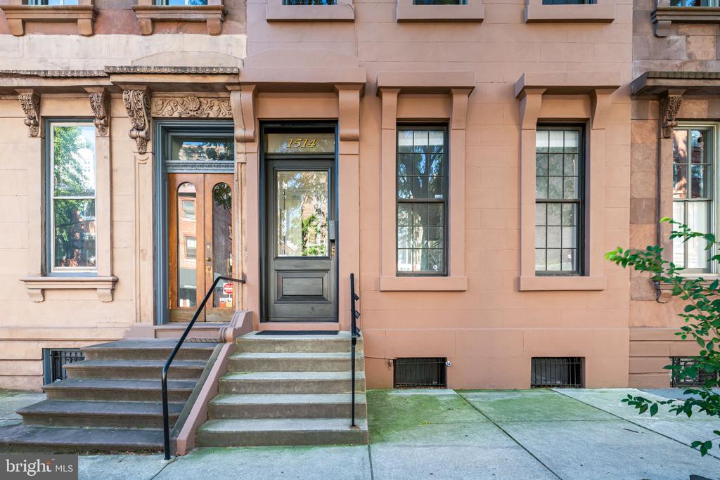 1514 PINE STREET Unit: 4F