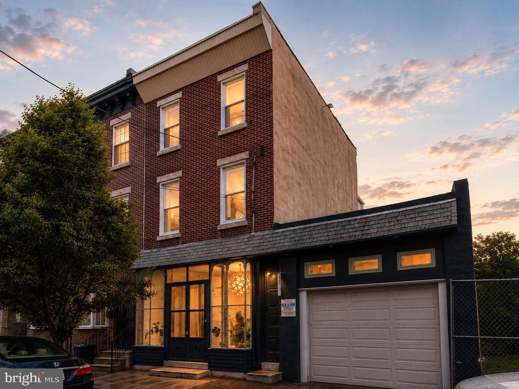 108 RICHMOND STREET