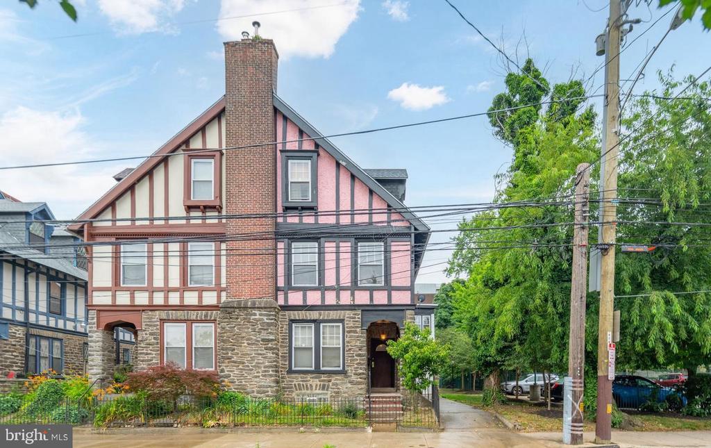 5510 GREENE STREET Unit: 3