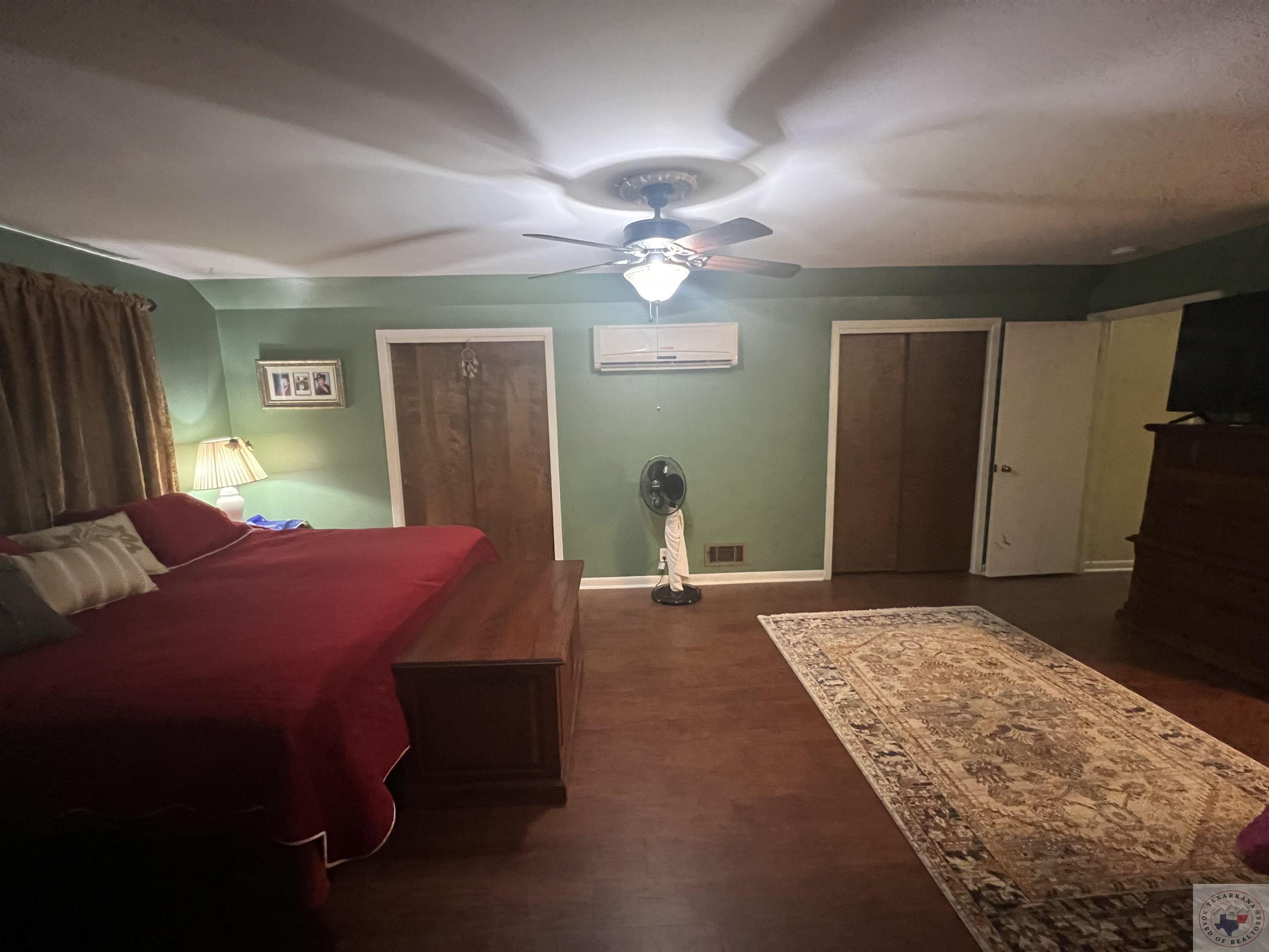 3 Desoto Cir