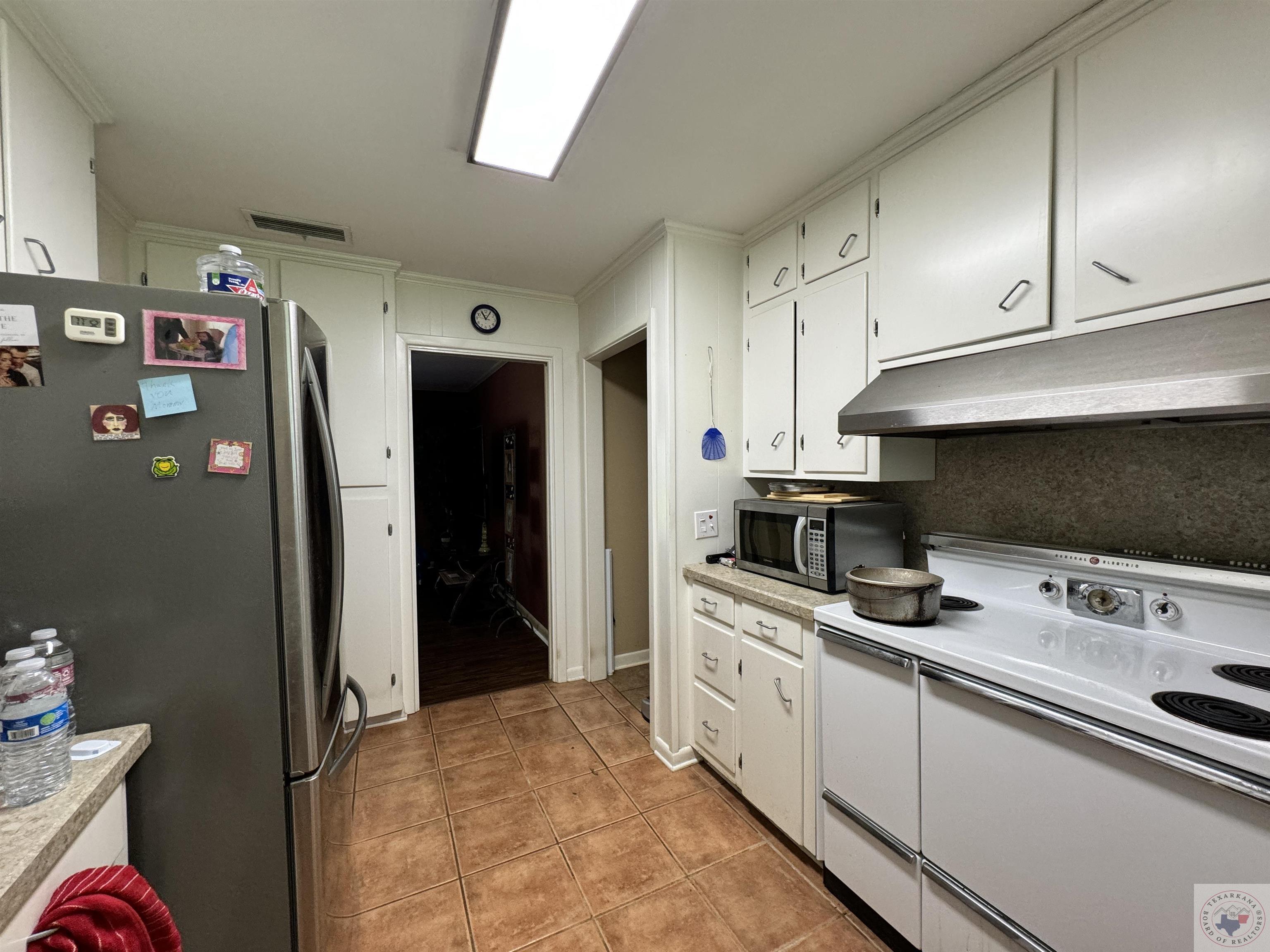 112 Wildwood Dr