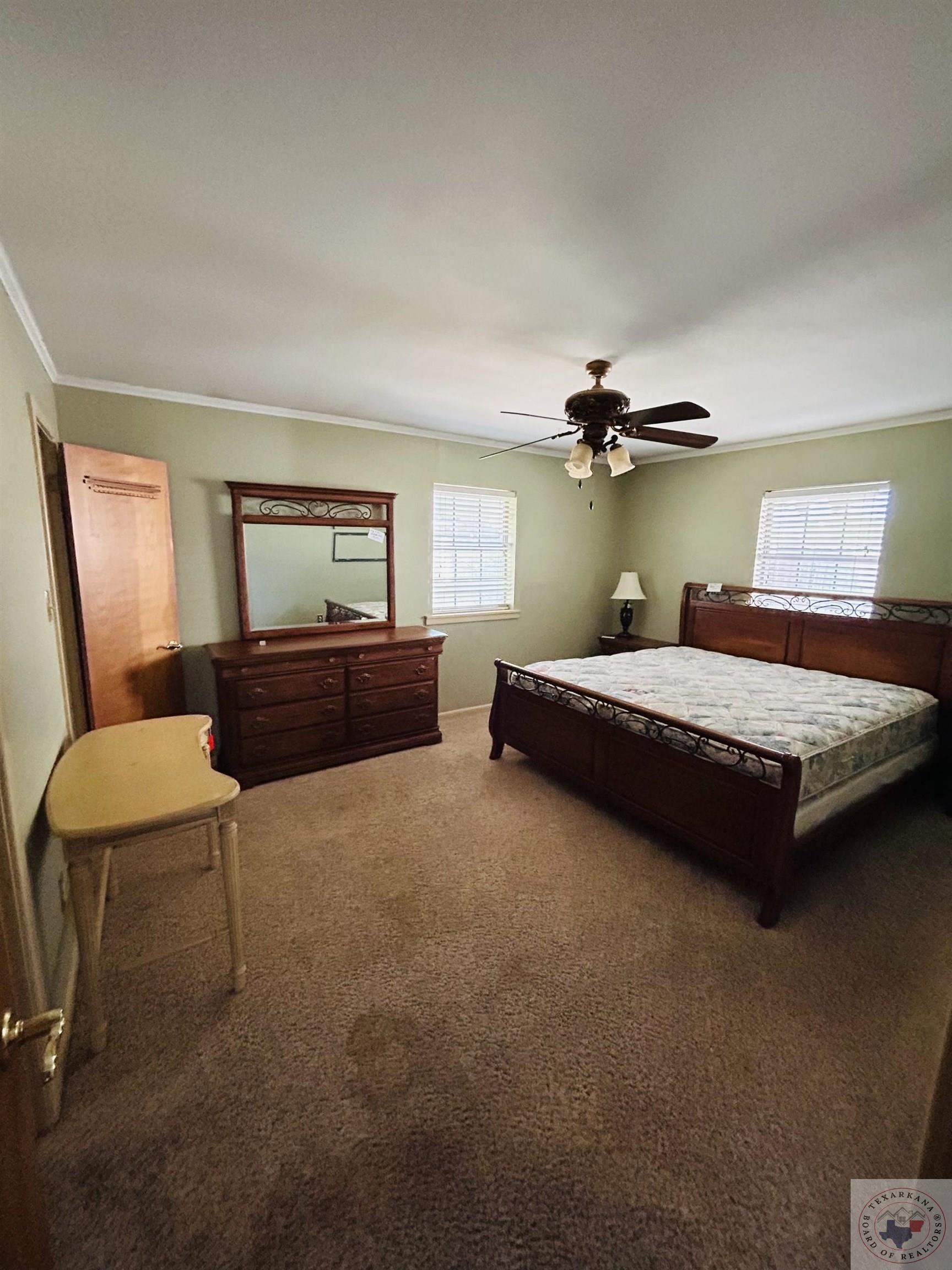 112 Wildwood Dr