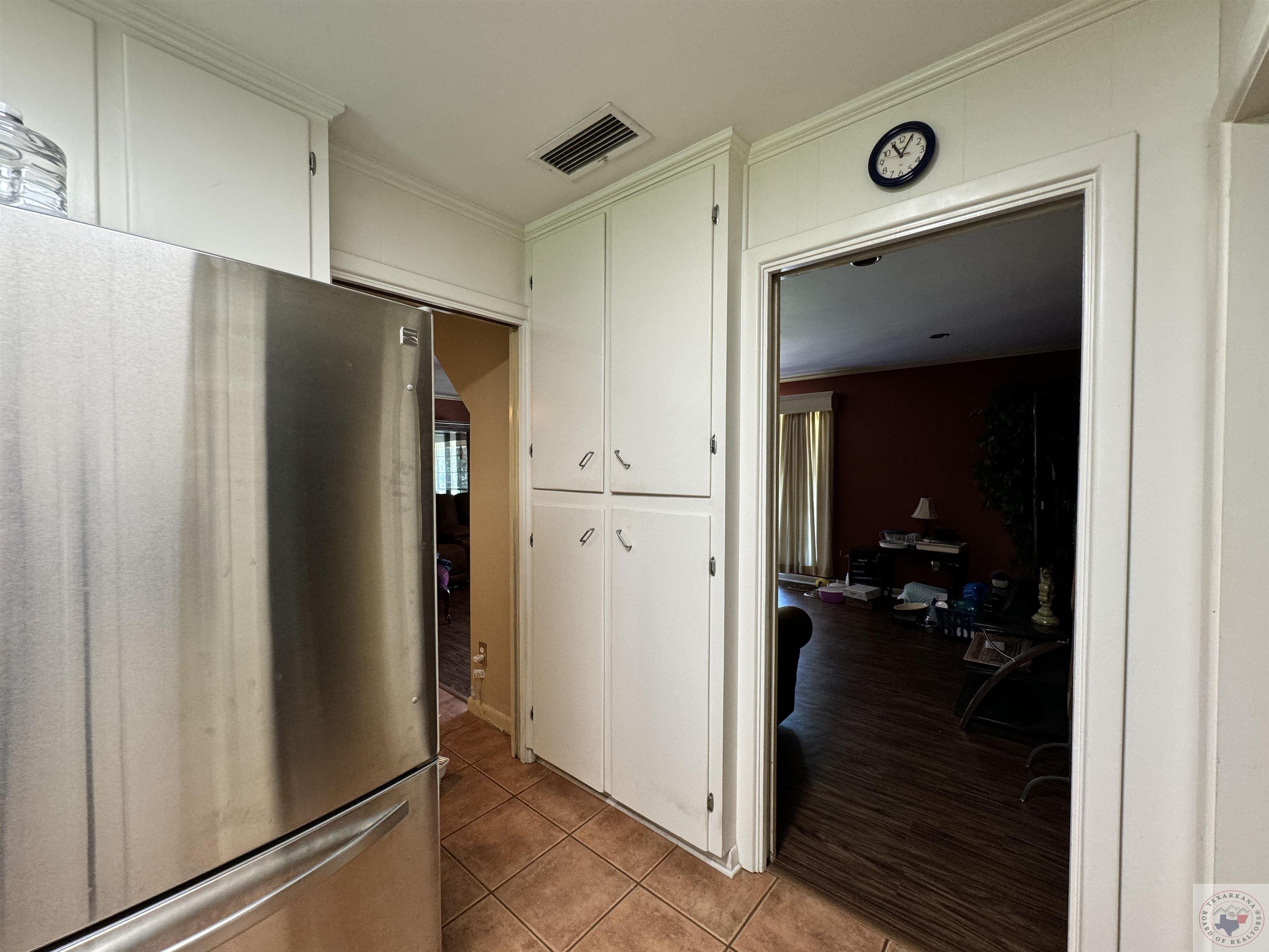 112 Wildwood Dr