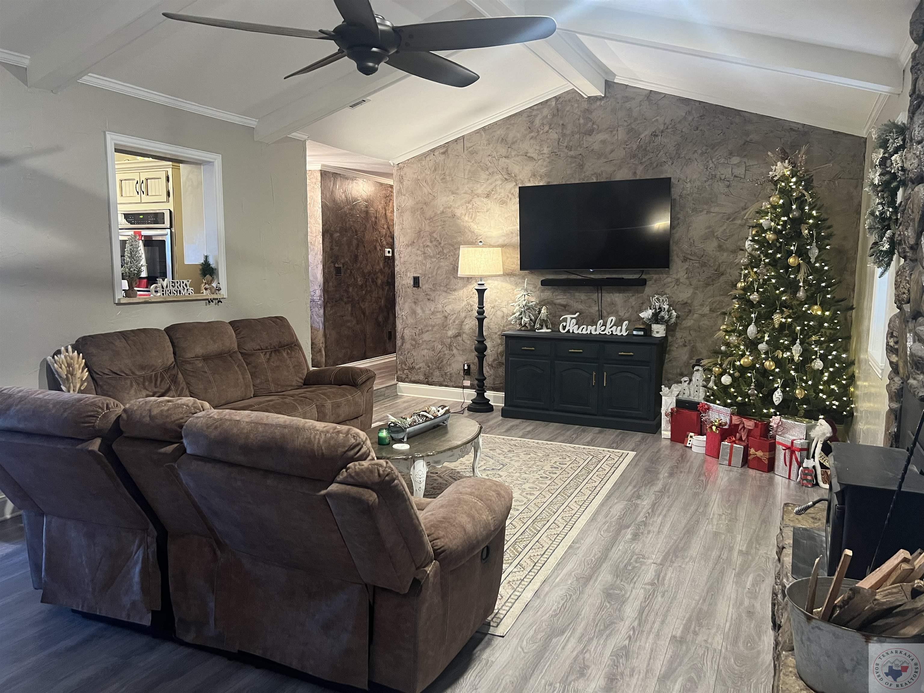 23 Cerrato Ln