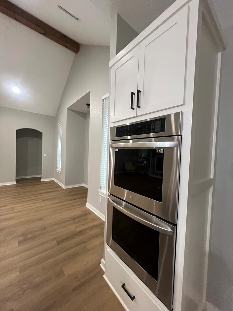 6814 MAPLE VIEW LANE