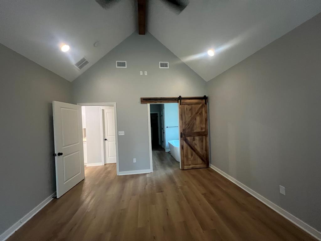 6814 MAPLE VIEW LANE