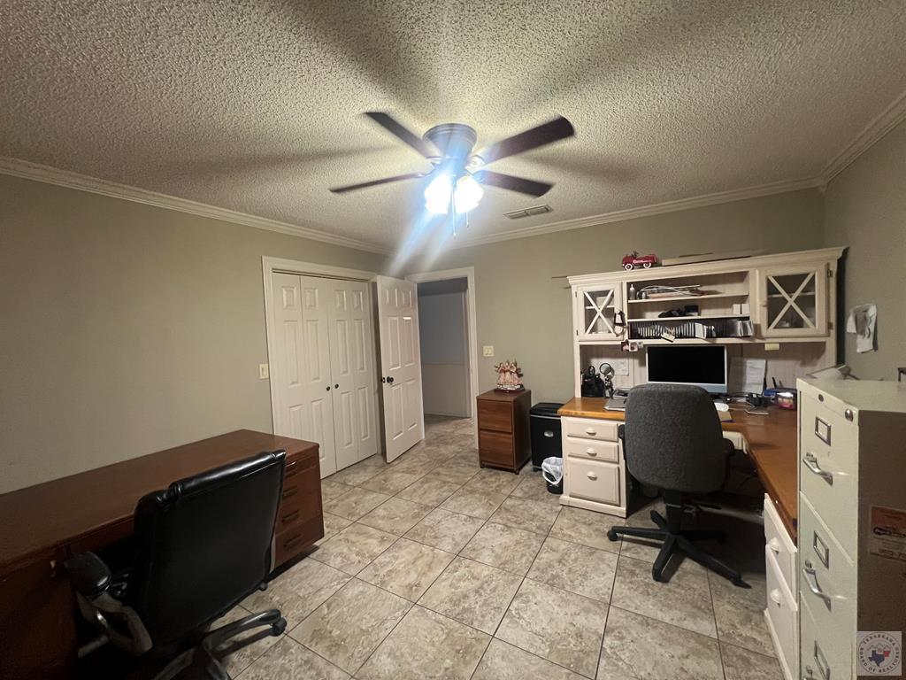 20 CLEARVIEW