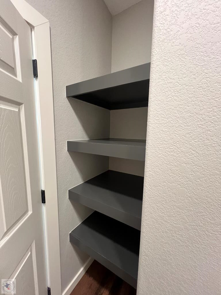 HICKORY OAK LN HICKORY OAK LN