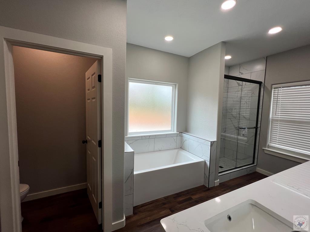 HICKORY OAK LN HICKORY OAK LN