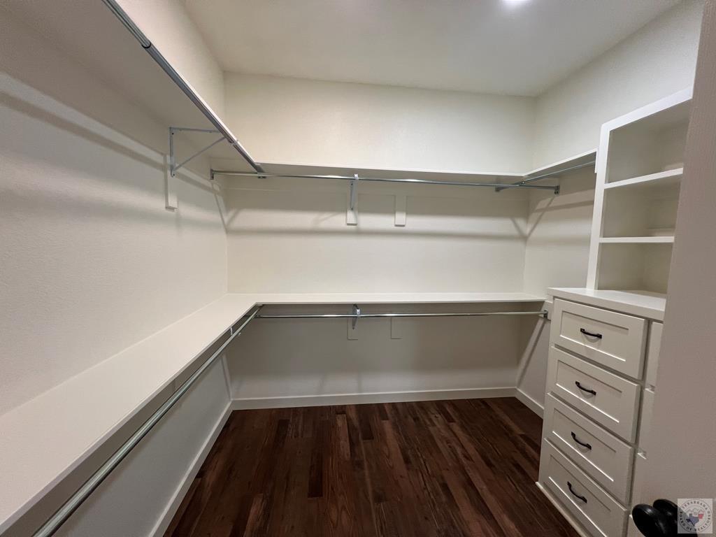 HICKORY OAK LN HICKORY OAK LN