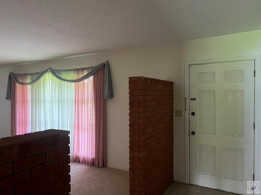 130 North Elmwood