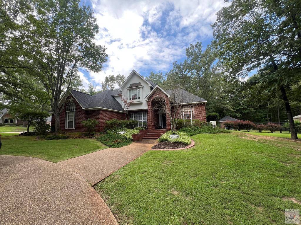 6412 LAKERIDGE DRIVE