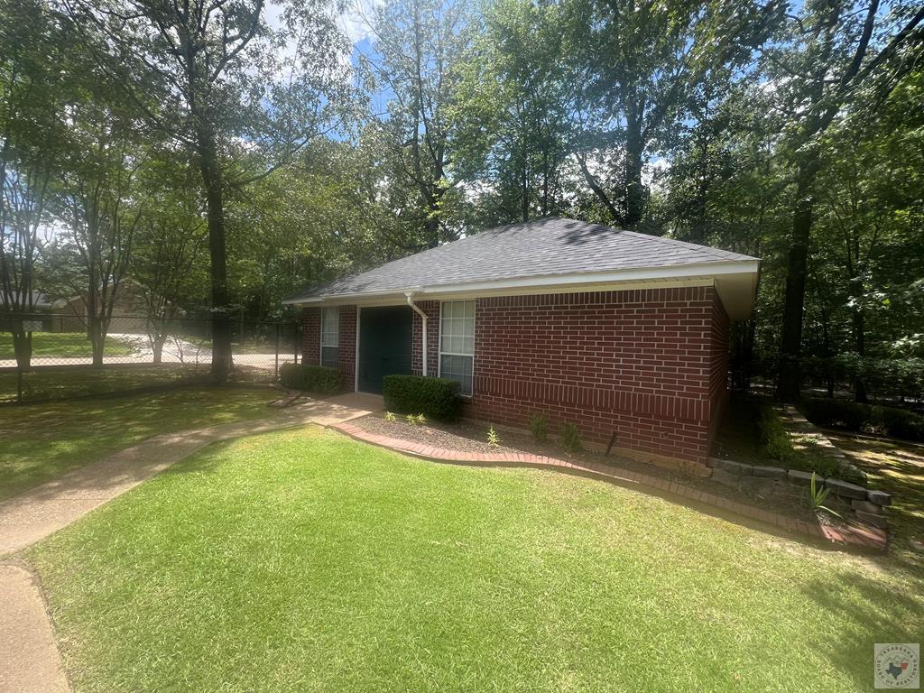 6412 LAKERIDGE DRIVE