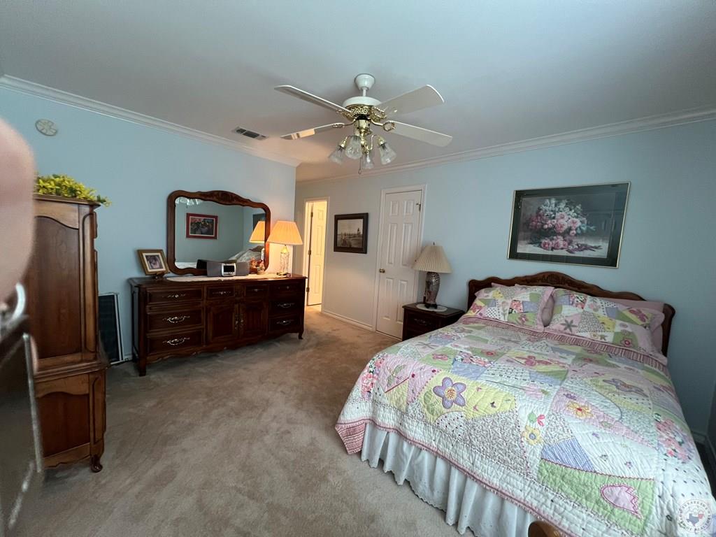 6412 LAKERIDGE DRIVE
