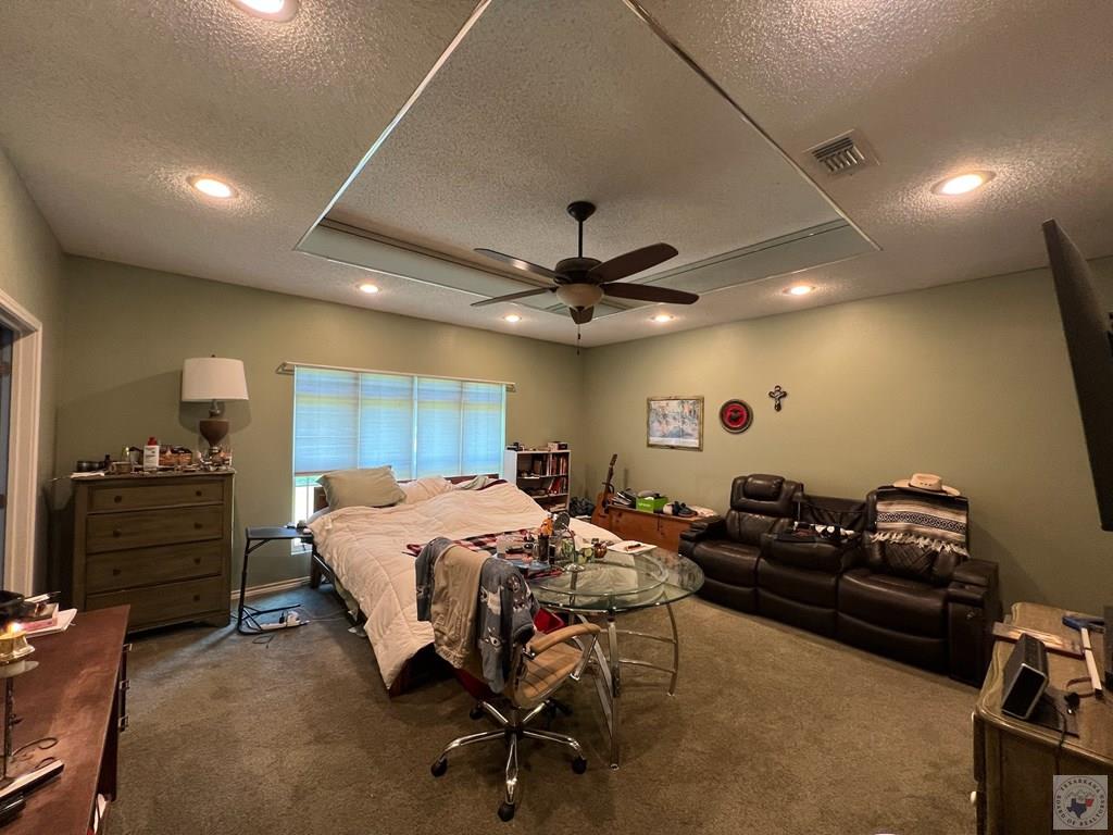 1105 CR 3306, DeKalb