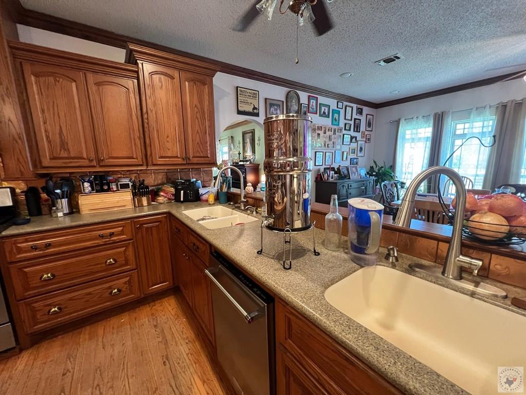1105 CR 3306, DeKalb