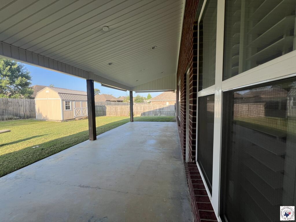 2 King Ranch Rd