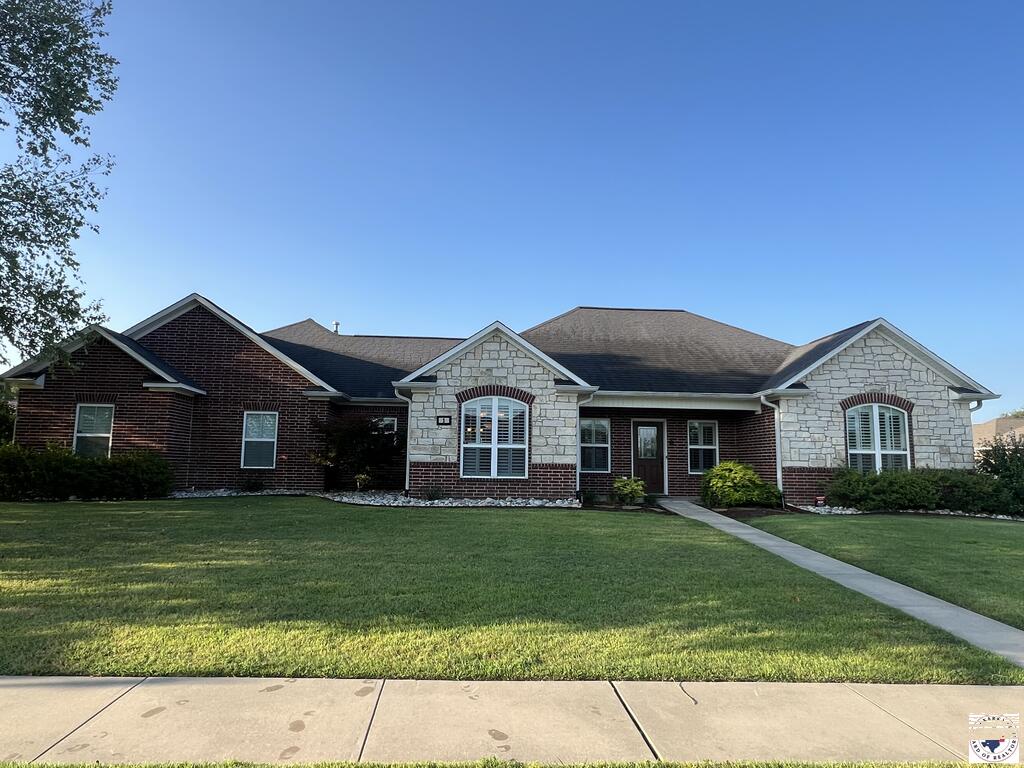 2 King Ranch Rd