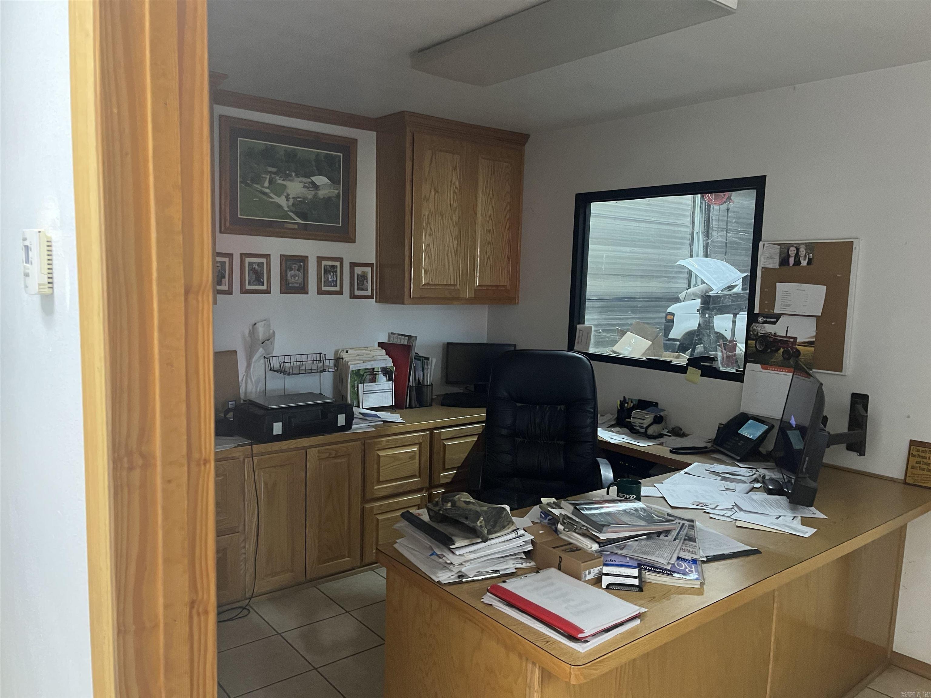 2642 N Hwy 71 Highway