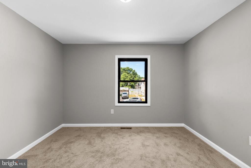 733 CHAPELGATE DRIVE