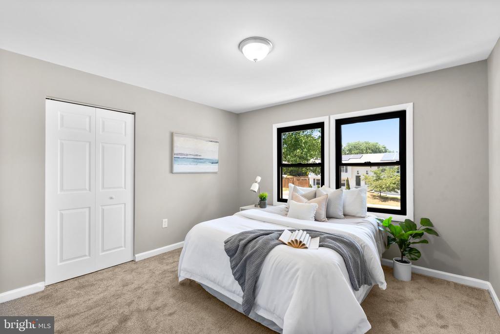 733 CHAPELGATE DRIVE