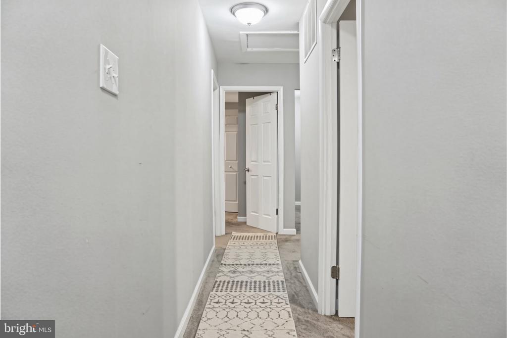 733 CHAPELGATE DRIVE