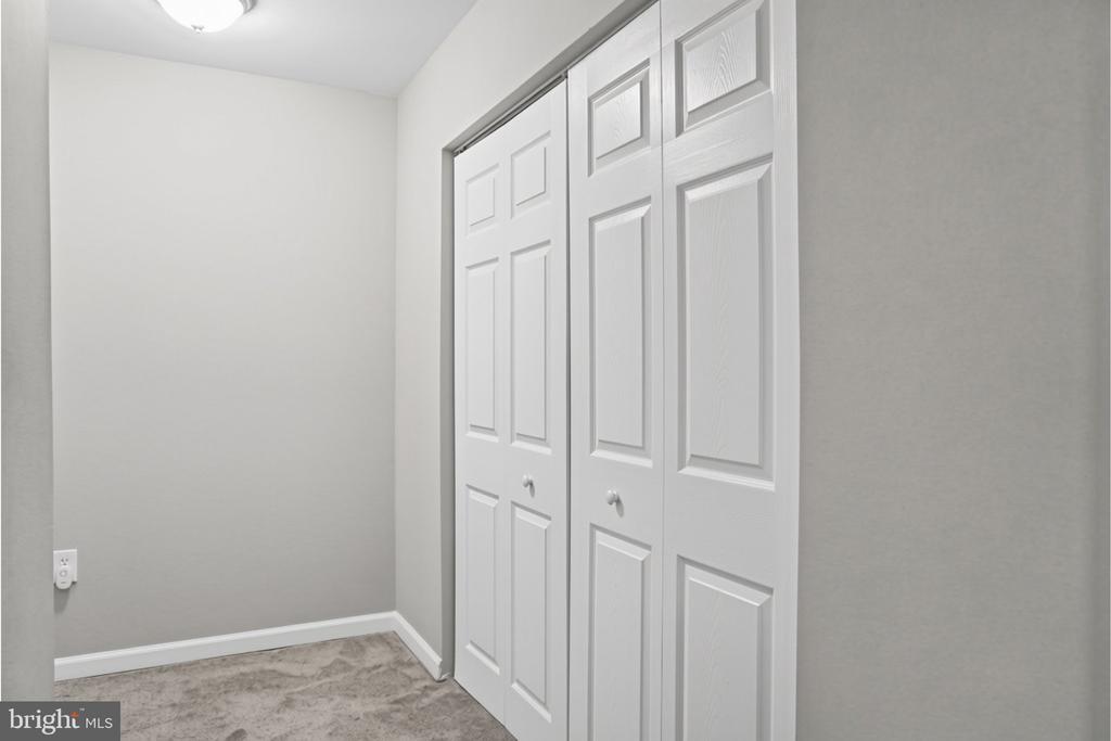 733 CHAPELGATE DRIVE