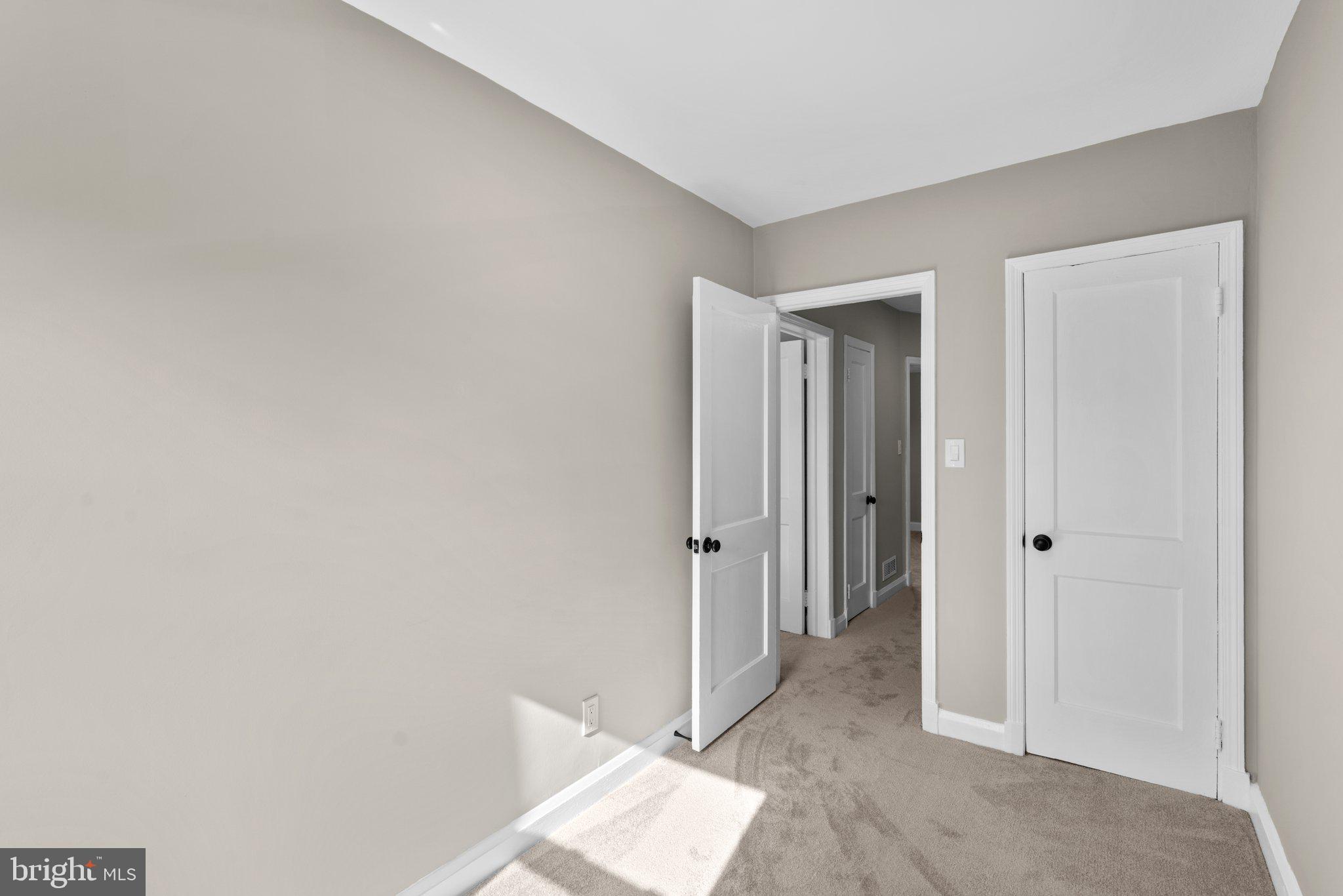 914 Arncliffe Rd