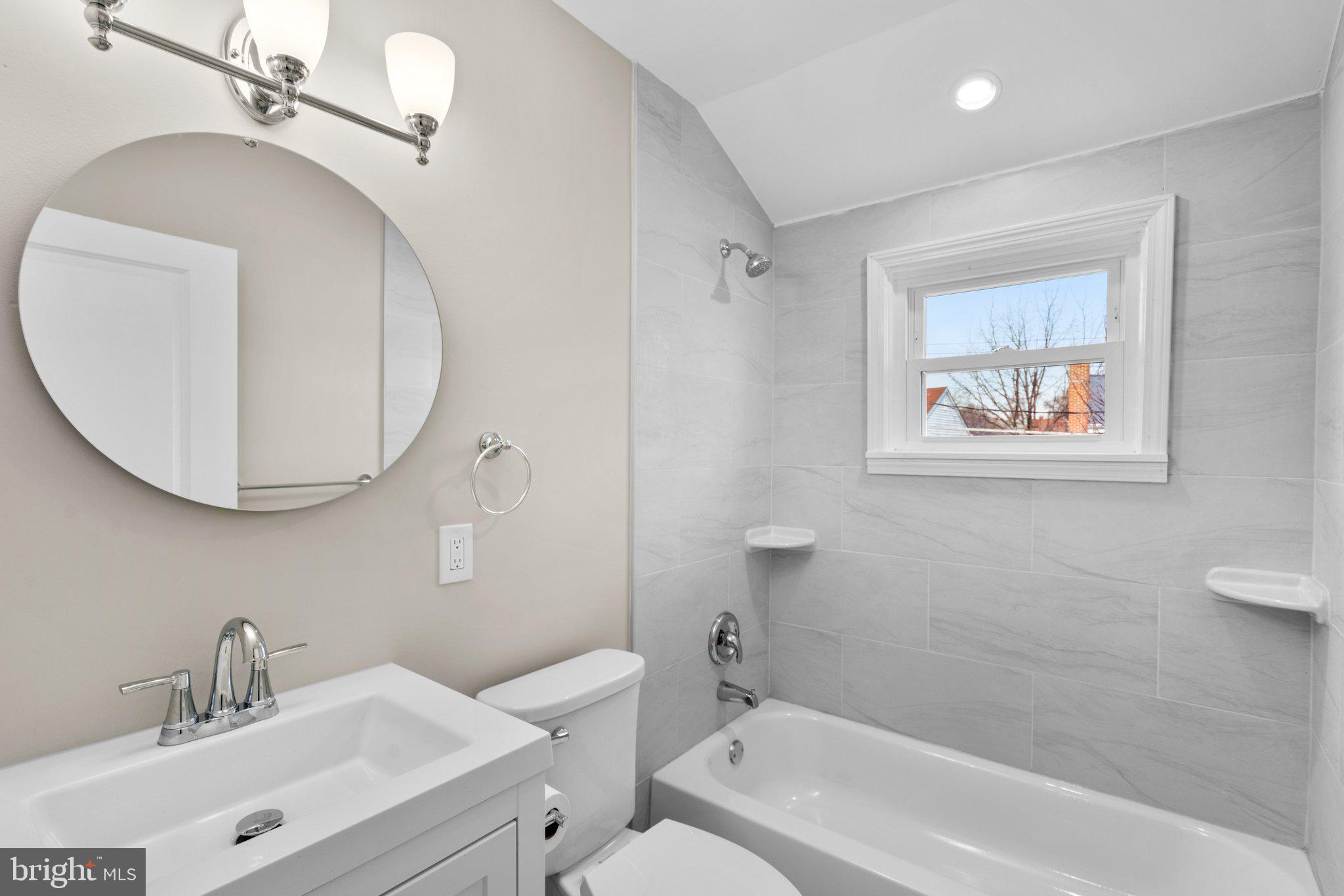 914 Arncliffe Rd