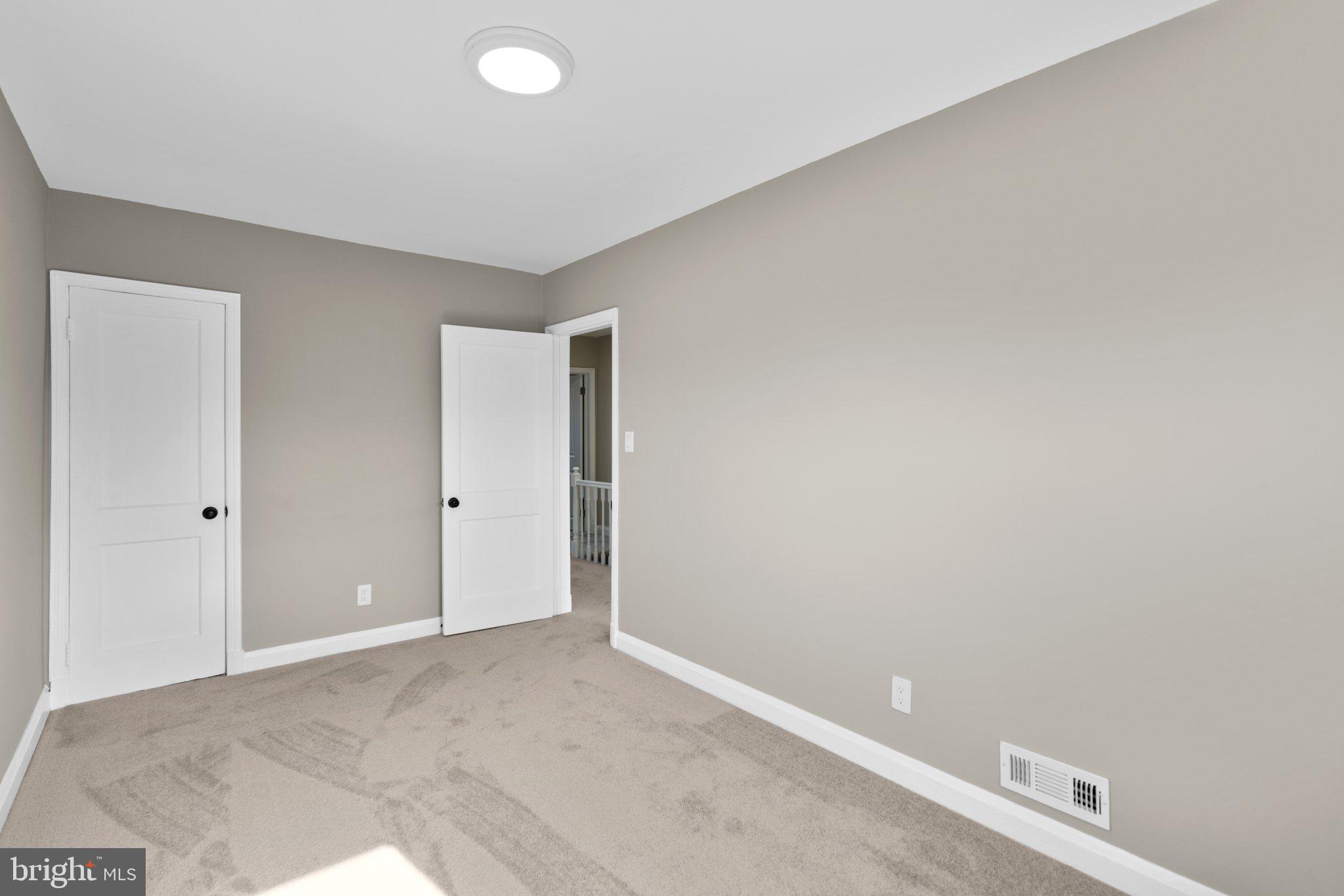 914 Arncliffe Rd
