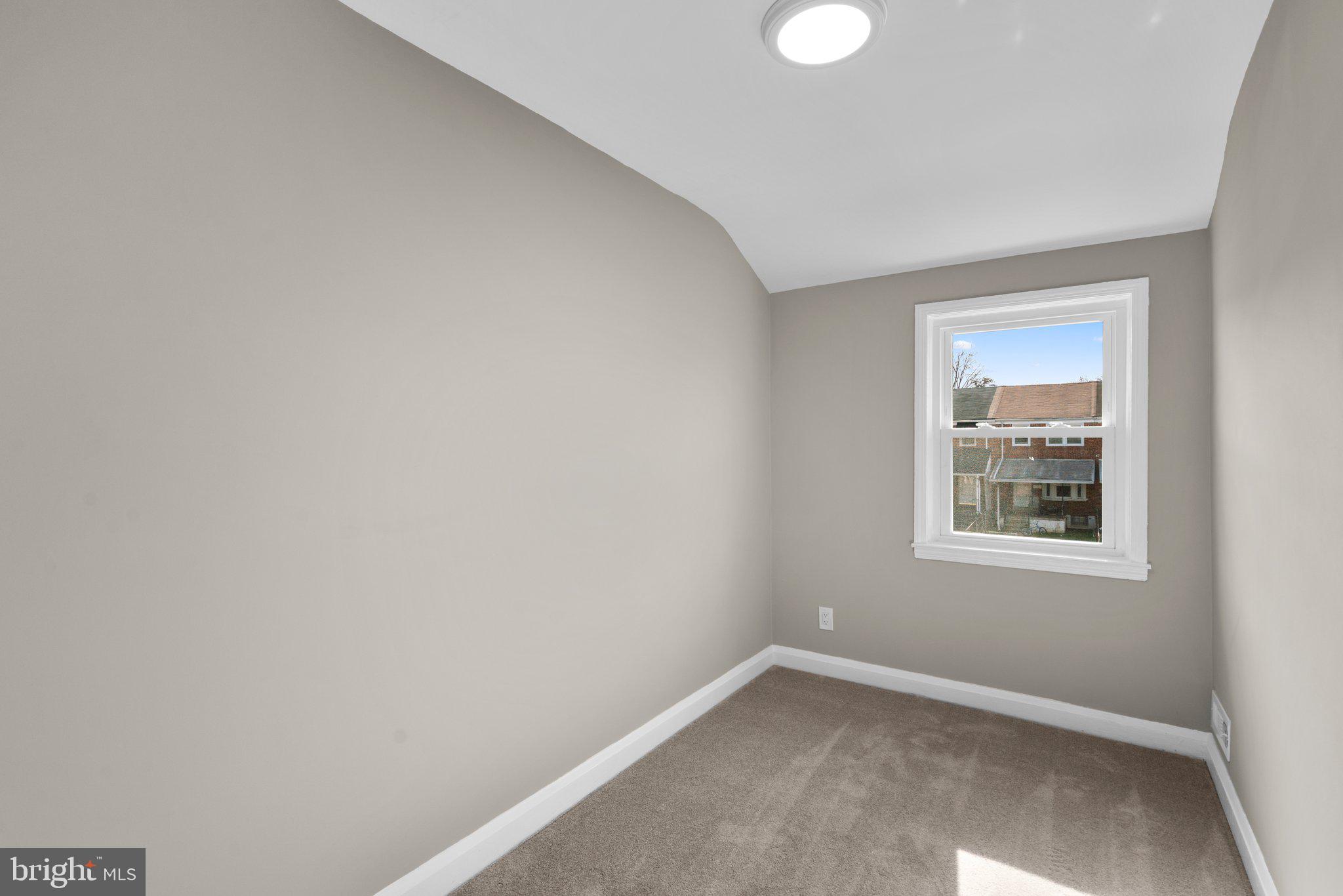 914 Arncliffe Rd