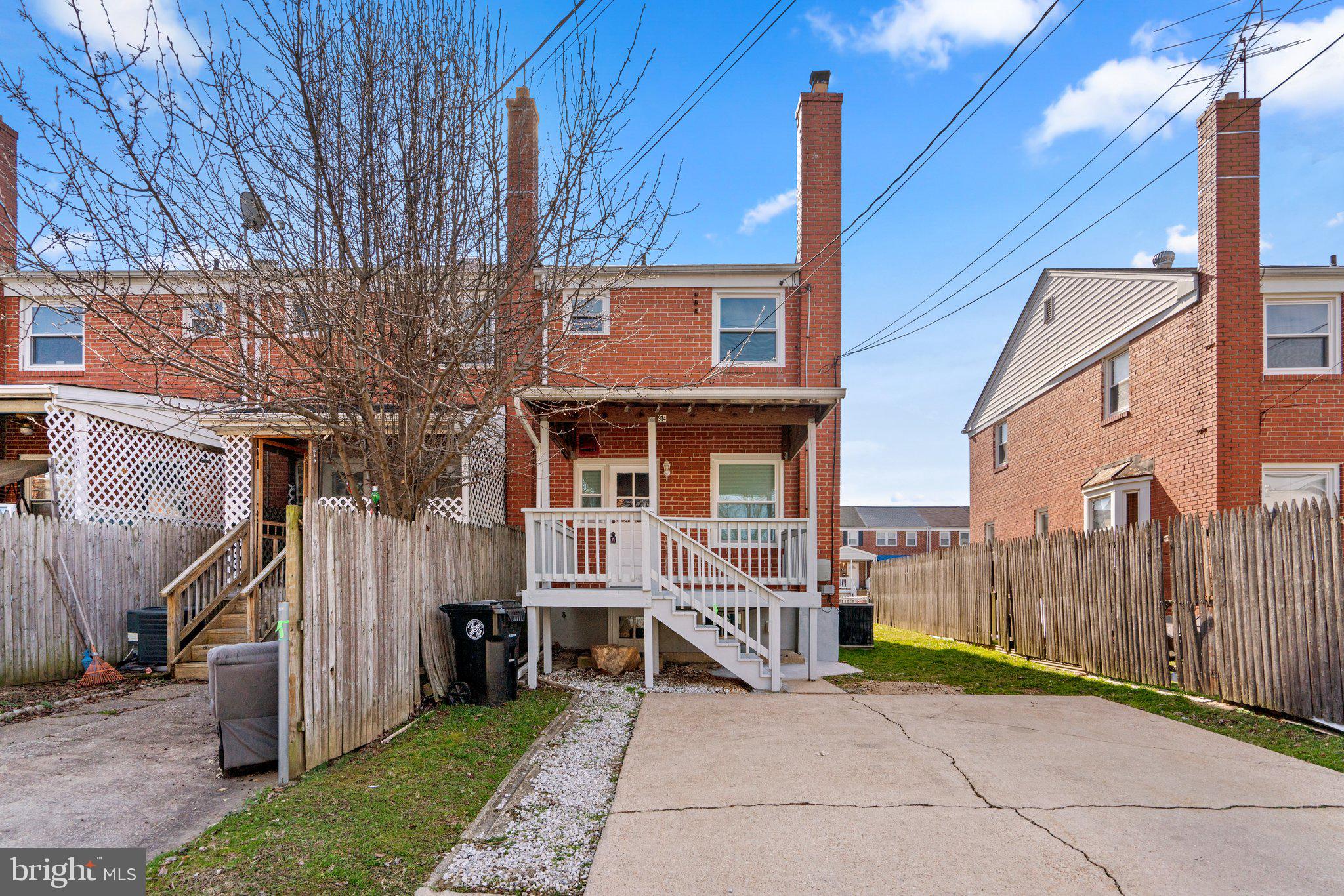 914 Arncliffe Rd