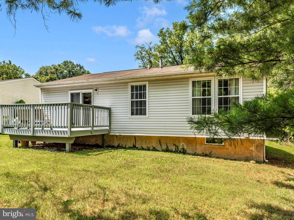 900 HAMMERSHIRE ROAD