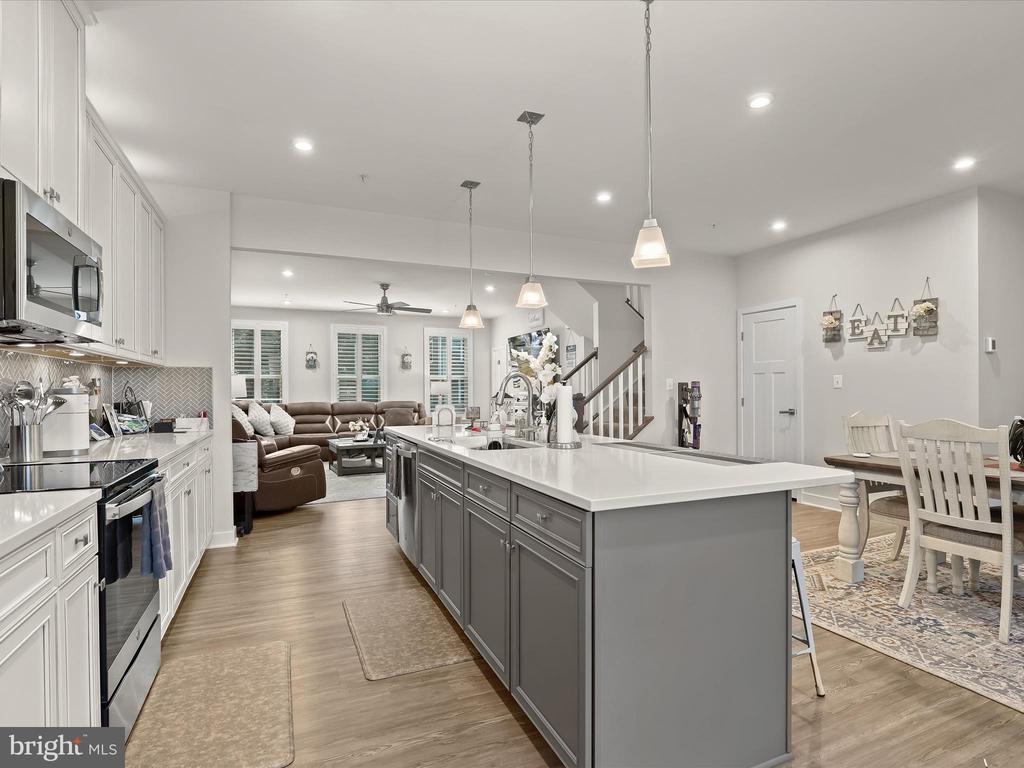 3058 SHAWS ROAD