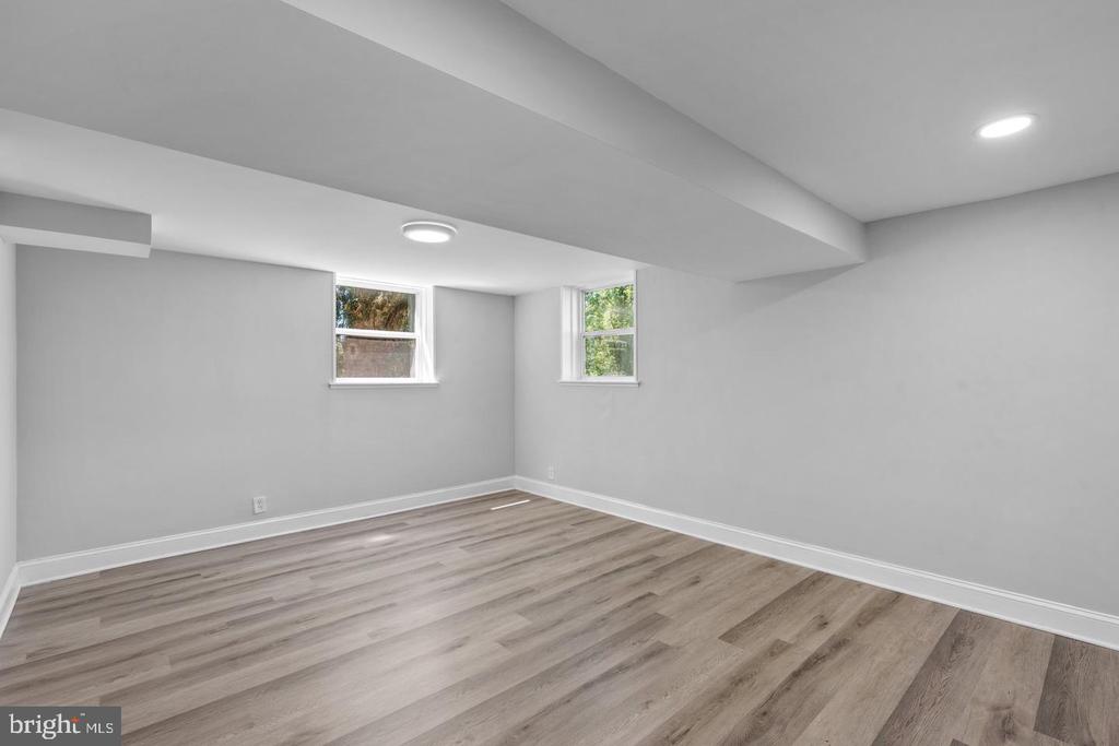 14906 DUNSTAN LANE