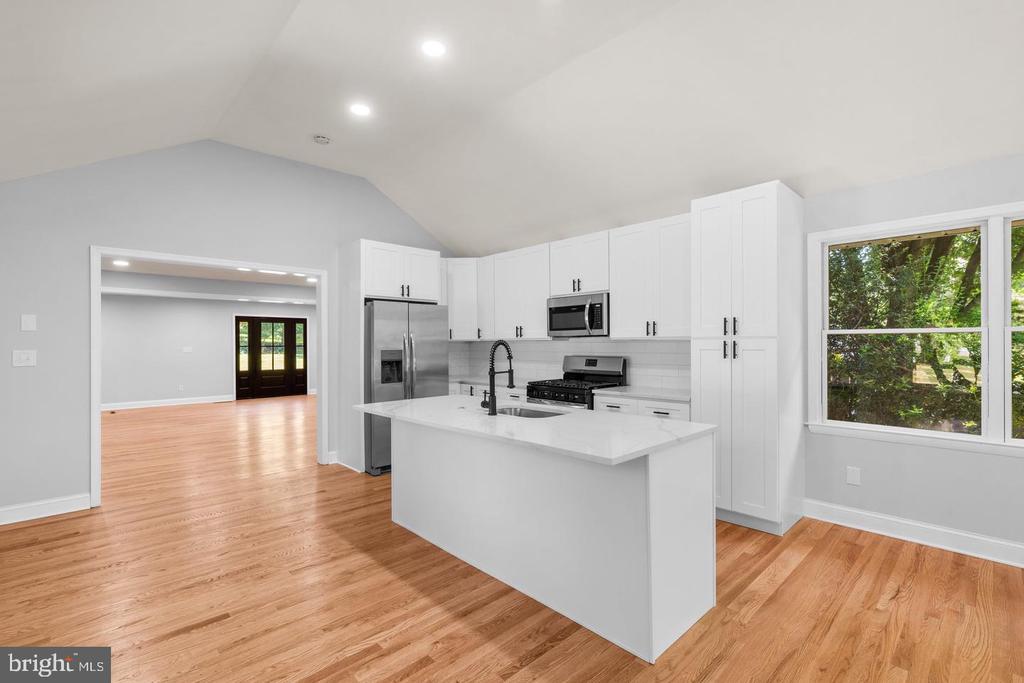 14906 DUNSTAN LANE