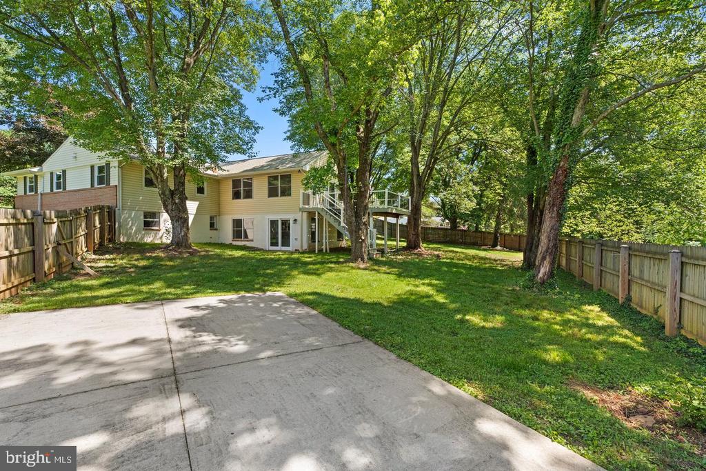 14906 DUNSTAN LANE