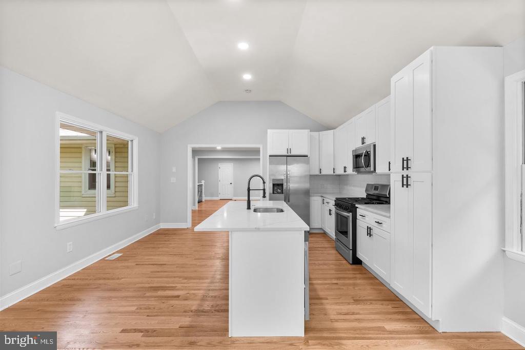 14906 DUNSTAN LANE