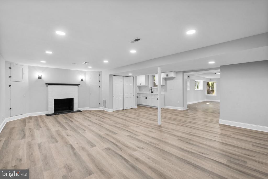 14906 DUNSTAN LANE