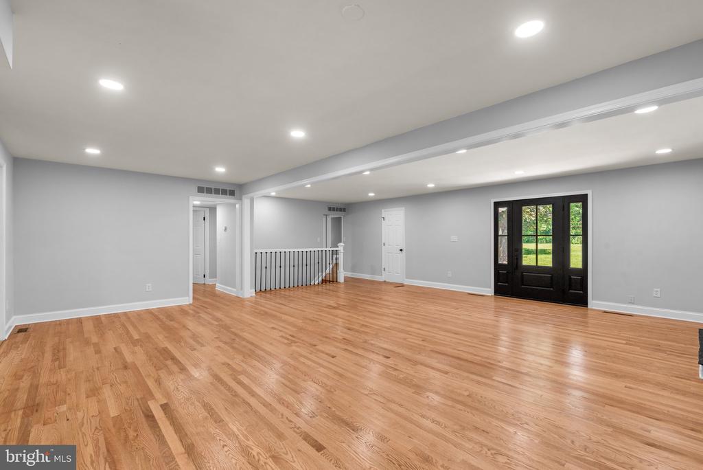 14906 DUNSTAN LANE