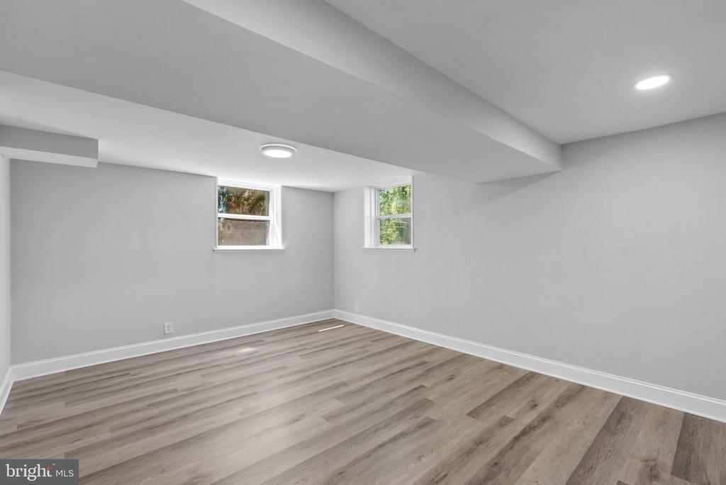 14906 DUNSTAN LANE