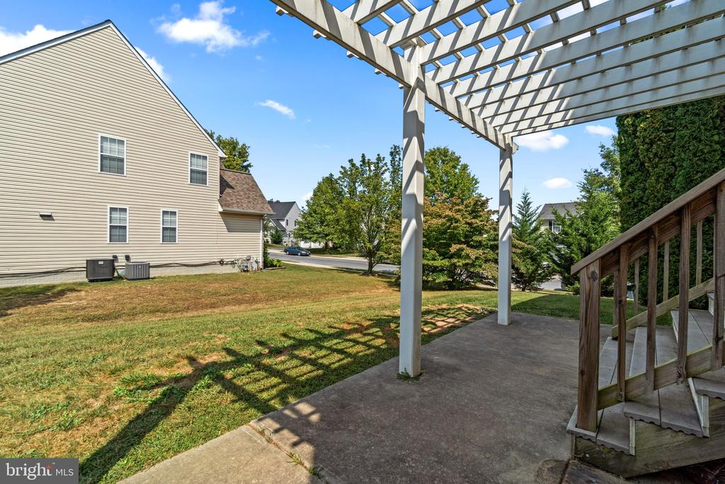 814 Wellesley Ct
