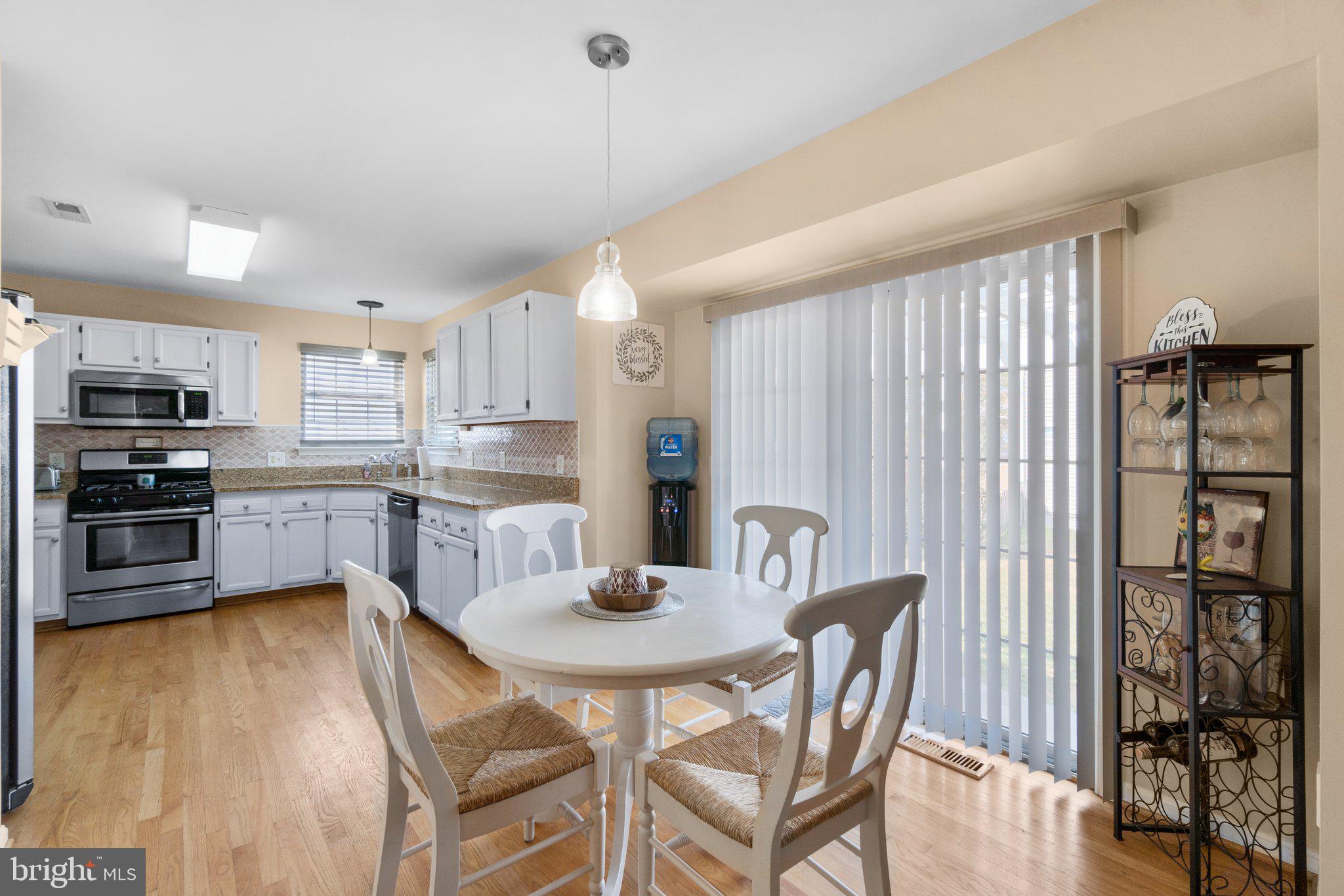 814 Wellesley Ct