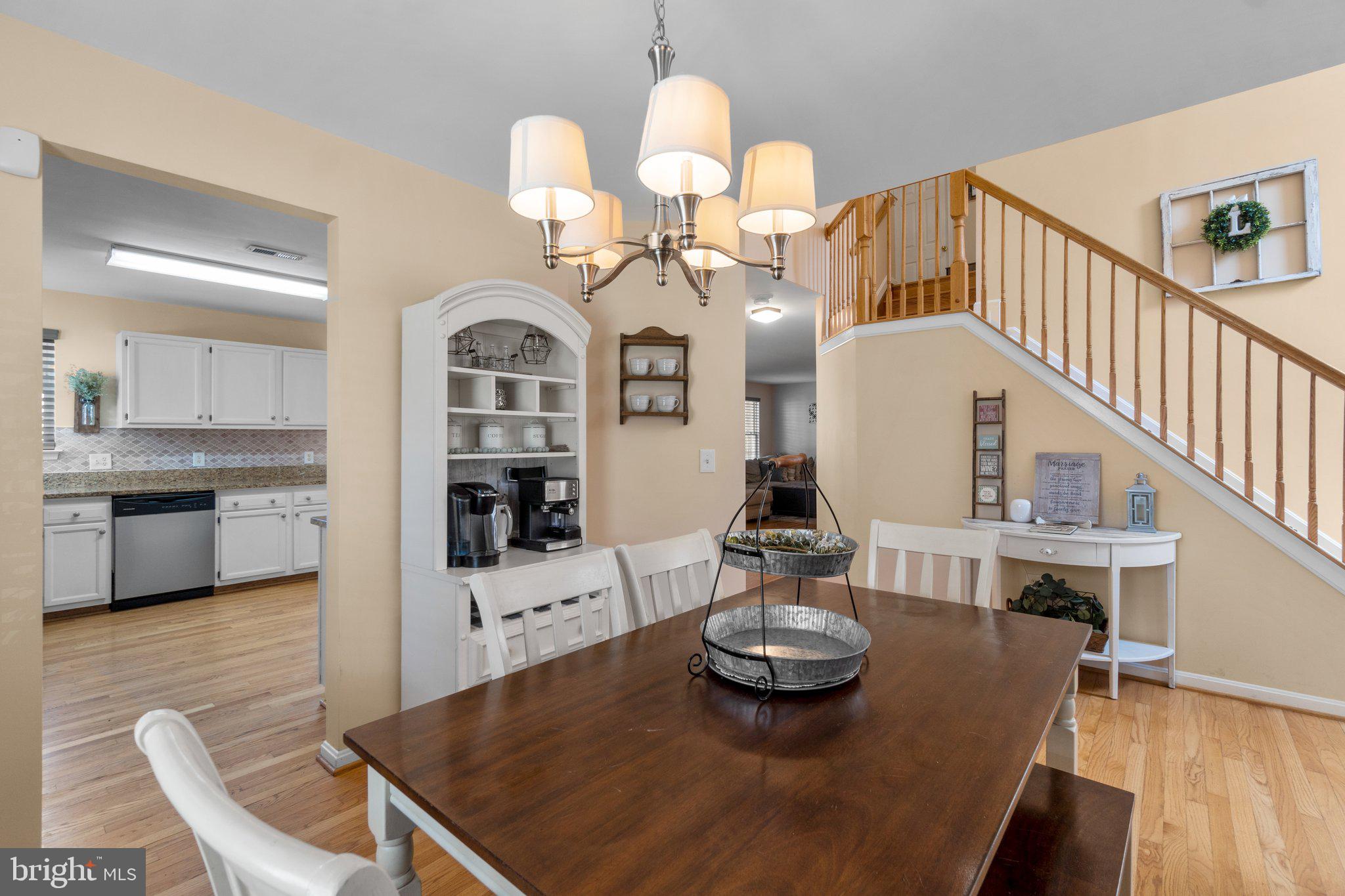 814 Wellesley Ct