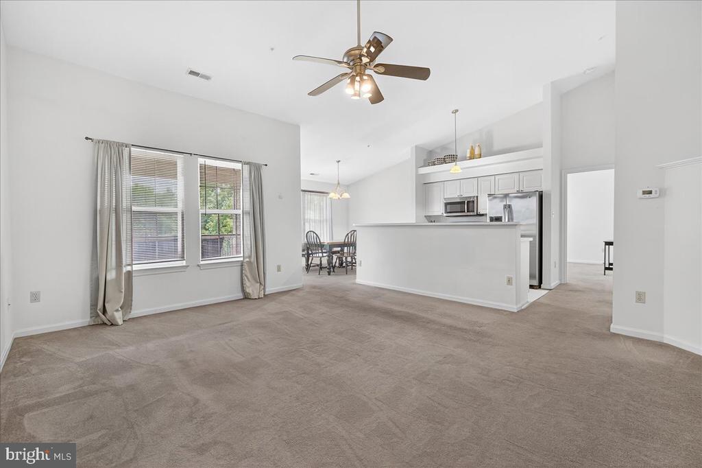 2404 ELLSWORTH WAY Unit: 3C