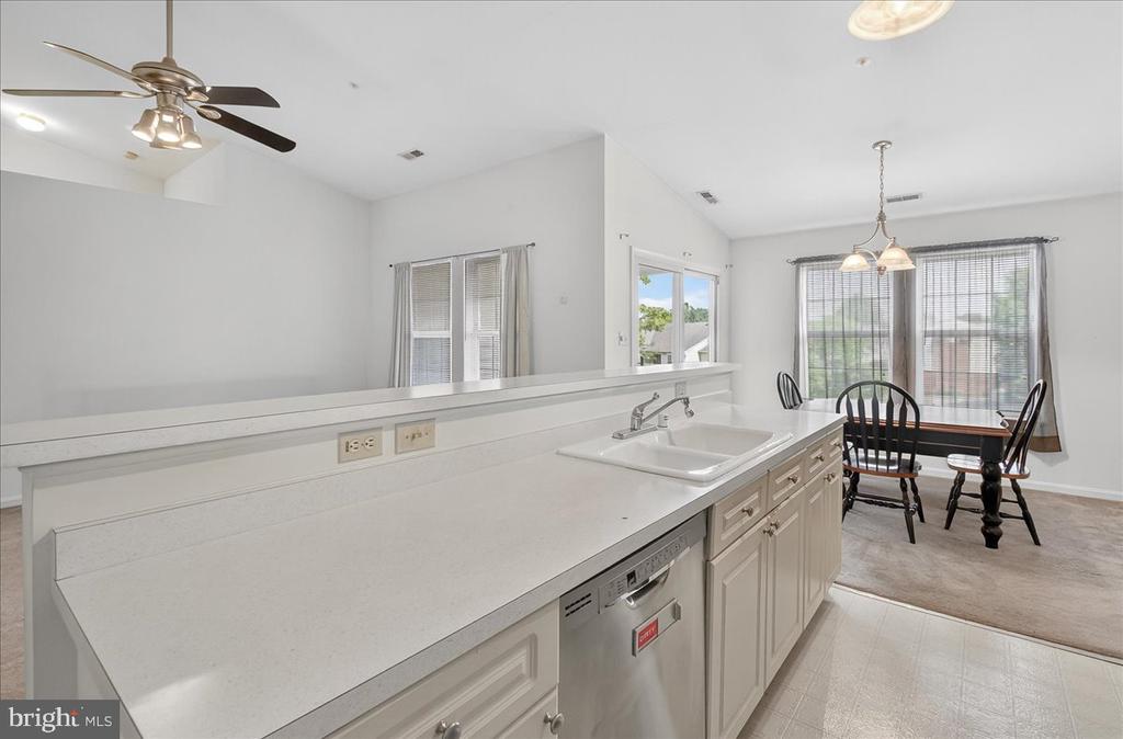 2404 ELLSWORTH WAY Unit: 3C