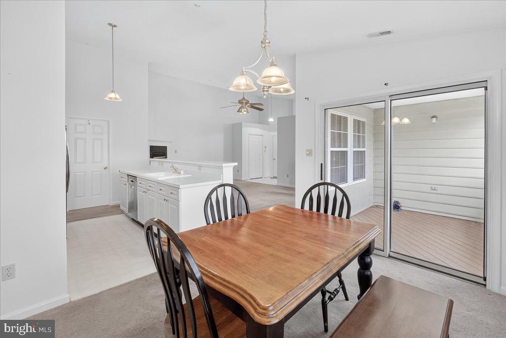 2404 ELLSWORTH WAY Unit: 3C