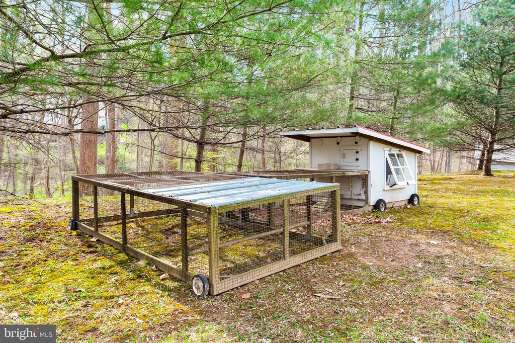 8002 BROWNS BRIDGE ROAD