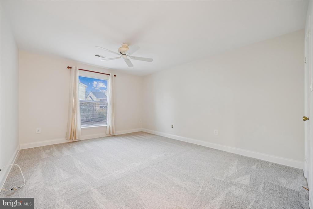 18056 ROLLING MEADOW WAY Unit: 260