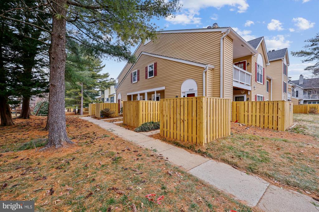 18056 ROLLING MEADOW WAY Unit: 260